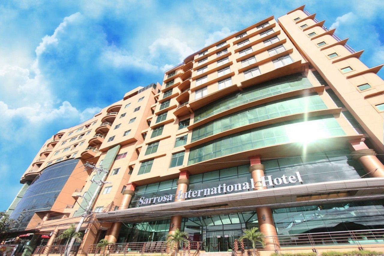 Sarrosa International Hotel And Residential Suites Cebu Exterior foto